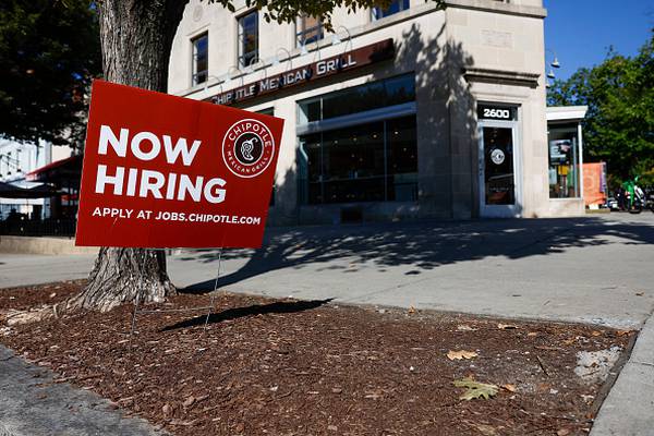 Chipotle looking to hire 15,000; add stores across the US