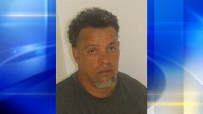 Local father’s quick thinking leads to arrest of man accused of trying to lure 2 teenage girls