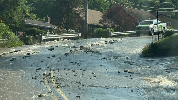 Large water main break shuts down portion of Penn Hills road