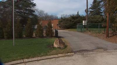 Some Pleasant Hills neighbors concerned over cell phone tower proposal