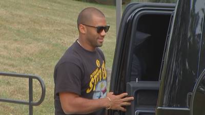 PHOTOS: Steelers players report to Saint Vincent College in Latrobe for the team's 2024 training camp 