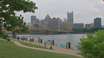 Tracking the snow on WPXI-TV Pittsburgh live this morning