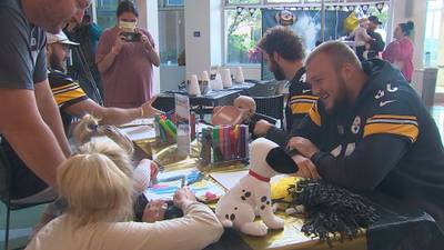 PHOTOS: Steelers rookies visit patients at Children's Hospital of Pittsburgh