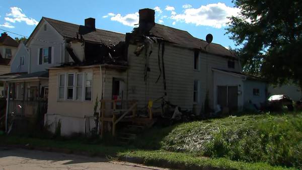 Crews respond to house fire in Jeannette