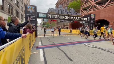 Thousands flood downtown for annual Pittsburgh Marathon