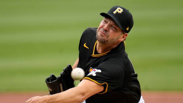 Rich Hill masterful as Pirates sweep Cardinals