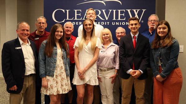 Clearview awards $15,000 in scholarships to area students 