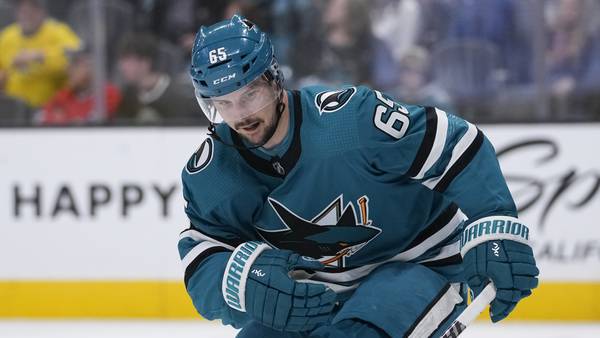 Penguins acquire Erik Karlsson; Petry to MTL, Granlund to Sharks