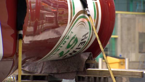 PHOTOS: Classic Heinz ketchup bottle returns to Acrisure Stadium