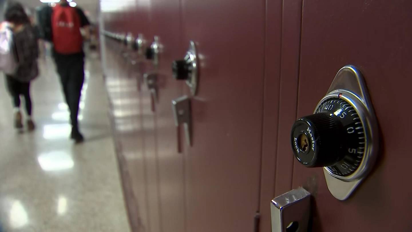 当地组织和匹兹堡警方寻求防止放学后的暴力事件