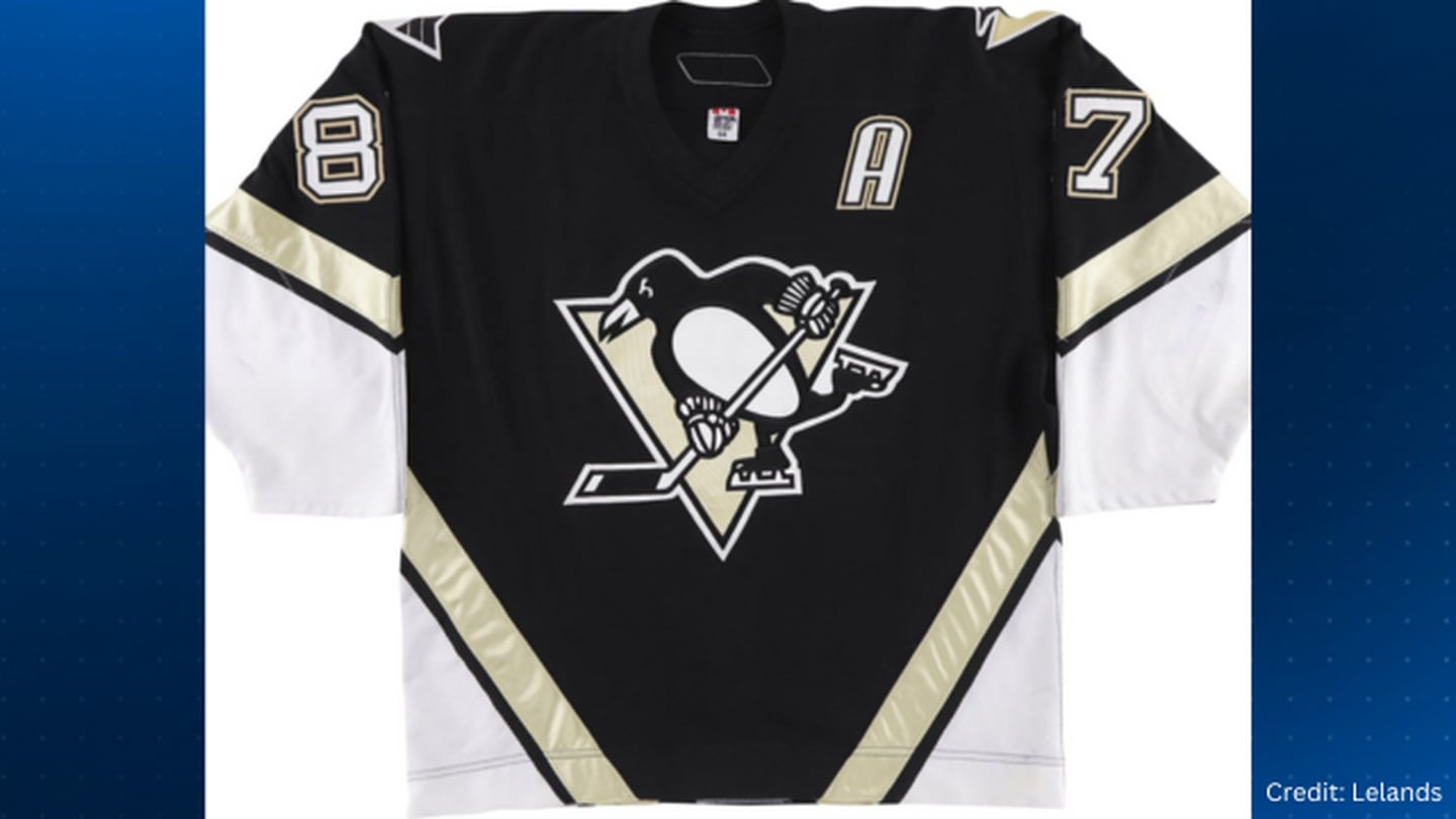 Sidney Crosby game worn rookie jersey up for auction WPXI