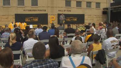 Pittsburgh Pirates introduce first members of their first Hall of Fame class