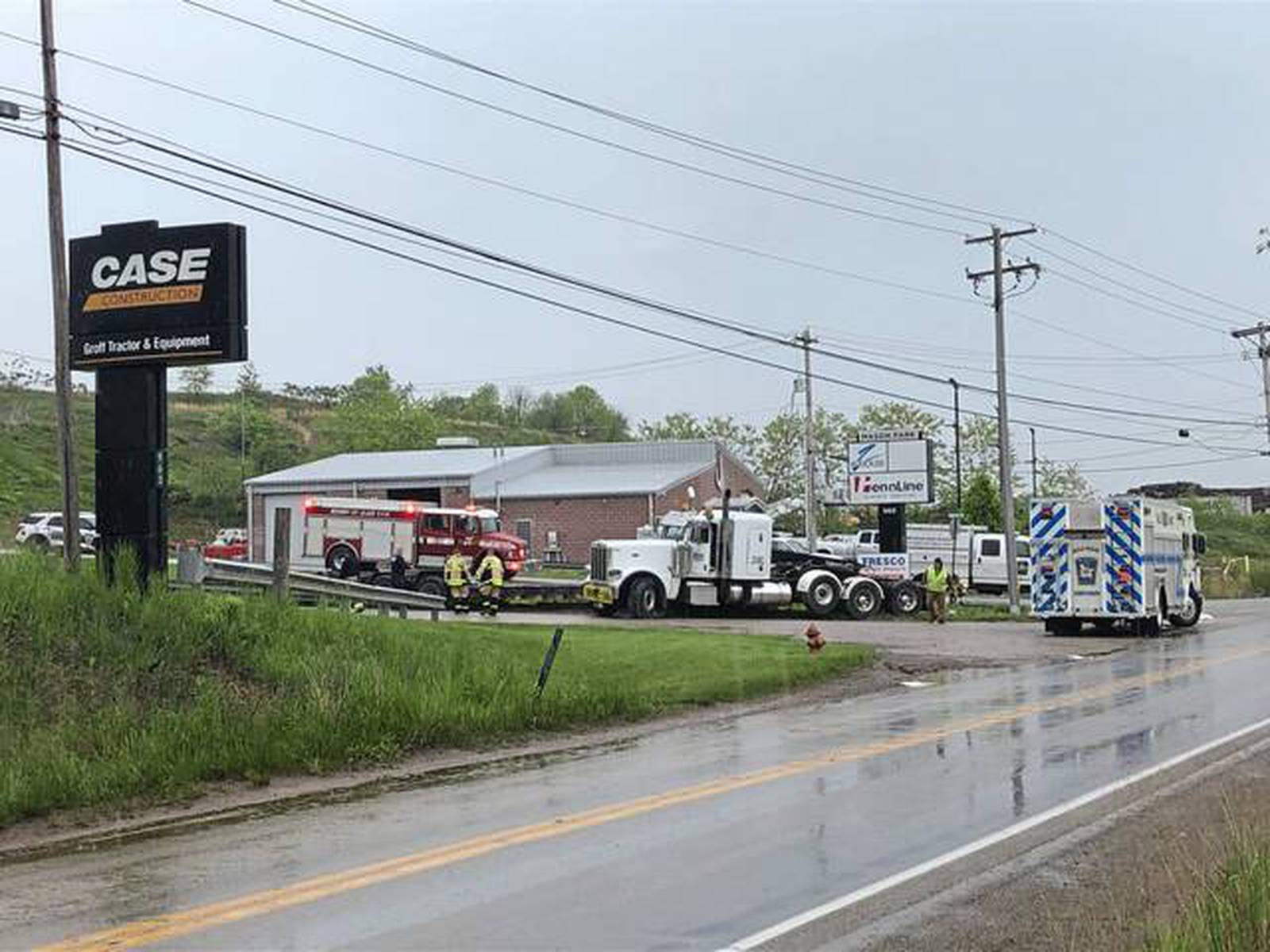 Fire Hazmat Crews Clean Up Fuel Spill In Hempfield Township Wpxi 3228