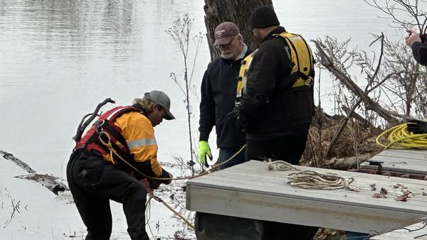 PHOTOS: Crews search Allegheny River for firearms stolen in gun store burglary