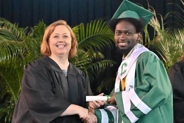 Valedictorian at New Orleans high school graduated while living in homeless shelter