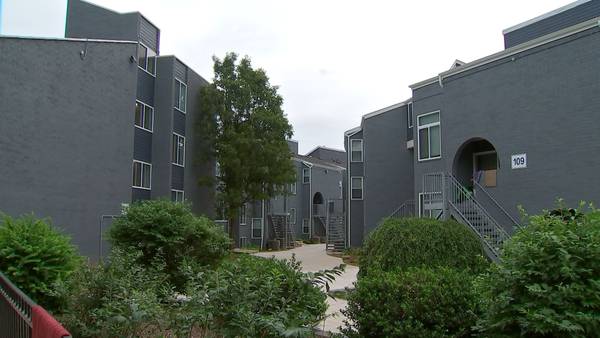 North Side apartment complex residents dealing with flooding issues for more than a month 