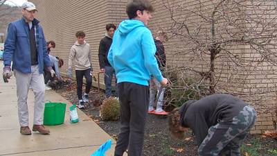 PHOTOS: Beaver Area School District giving back to community ahead of Thanksgiving