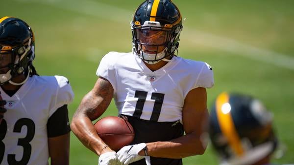 Former Pittsburgh Steelers WR Chase Claypool signs with Bills
