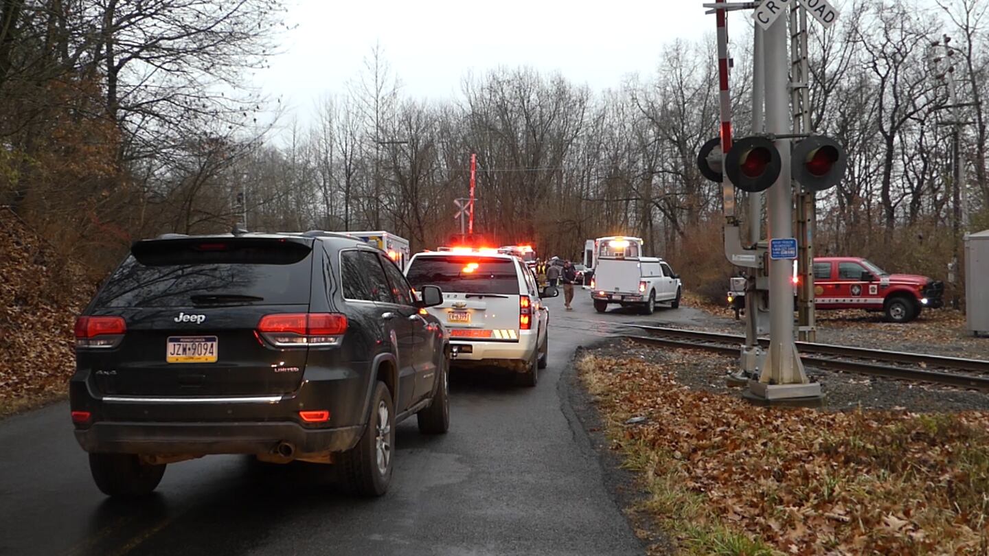 Man killed, young driver hurt in two-car crash in Lincoln