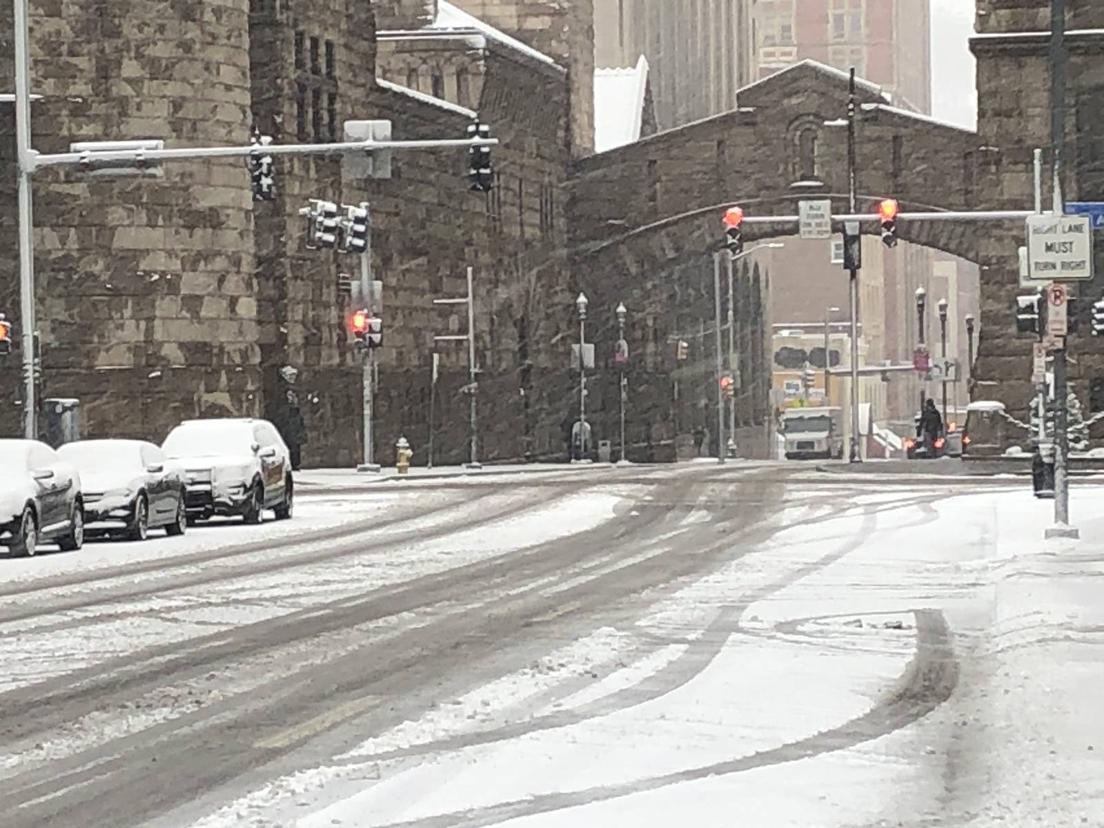Photos Snow falling across the Pittsburgh area WPXI