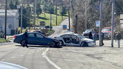 Crash shut down portion of Mount Royal Boulevard; at least 1 person injured