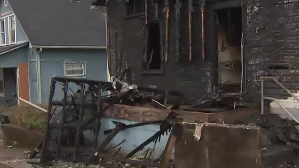 Fire fully engulfs Aliquippa home 