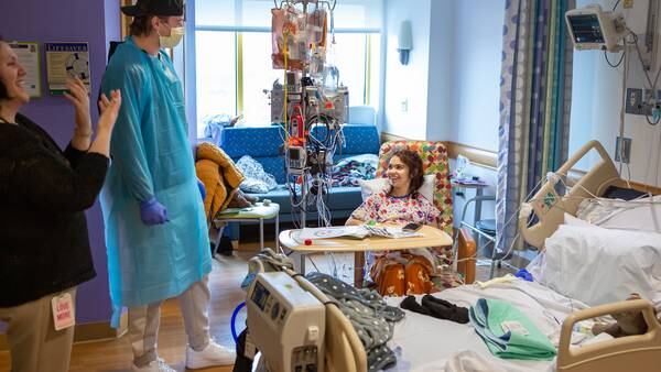 Steelers QB Kenny Pickett visits UPMC Children’s Hospital of Pittsburgh