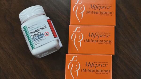U.S. Supreme Court temporarily extends access to abortion pill mifepristone