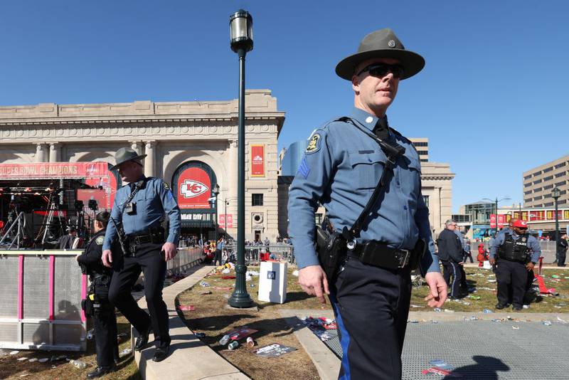 KANSAS CITY, MISSOURI - FEBRUARY 14: Law enforcement respond to a shooting at Union Station during the Kansas City Chiefs Super Bowl LVIII victory parade on February 14, 2024 in Kansas City, Missouri. Several people were shot and two people were detained after a rally celebrating the Chiefs Super Bowl victory. (Photo by Jamie Squire/Getty Images)