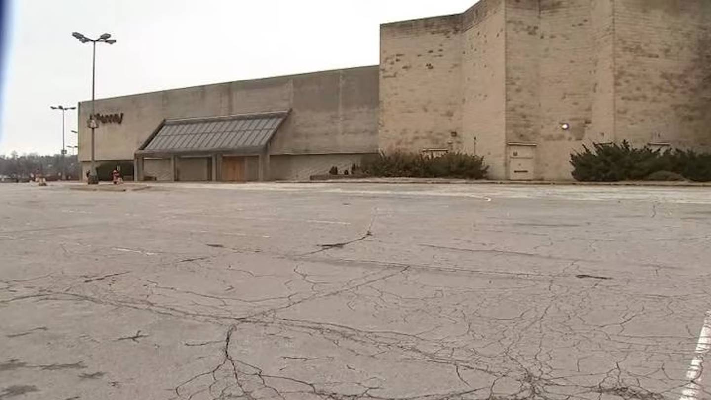 Century III Mall - Abandoned