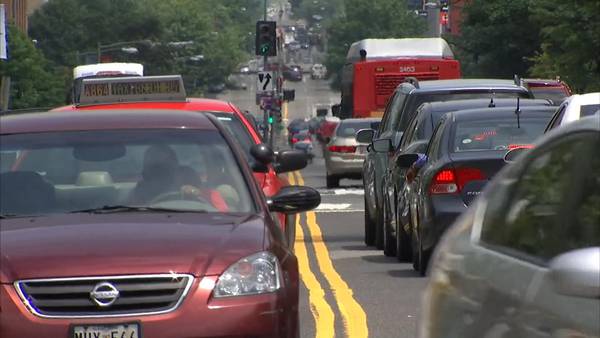 Risk of dying in crashes drops for women in newer cars, but still more than men, study shows