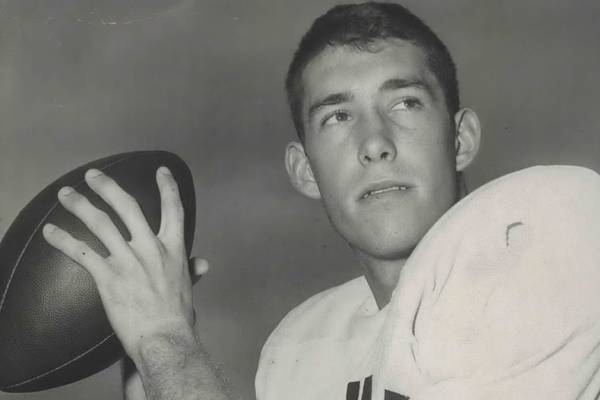 Steve Sloan, former Alabama QB, longtime coach, administrator, dead at 79