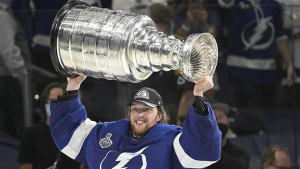 Photos: Tampa Bay Lightning beat Montreal Canadiens to win 2nd straight Stanley Cup