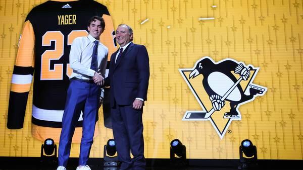 Penguins select Brayden Yager in 1st round of 2023 NHL Draft