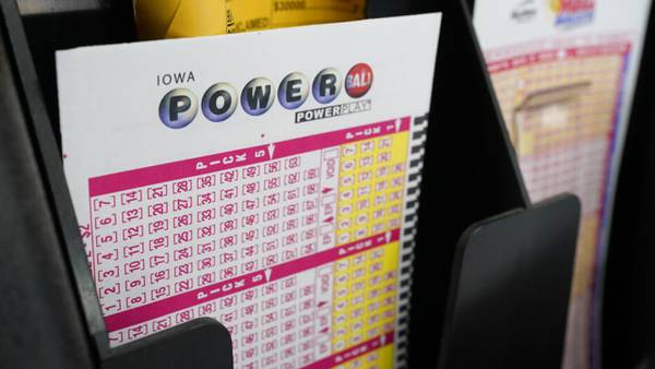 No winner: Powerball jackpot jumps to $416 million