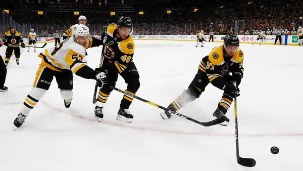 Pittsburgh Penguins sign defenseman Matt Grzelcyk to 1-year deal