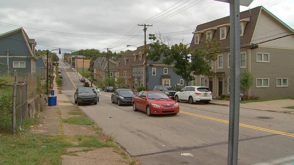 Police investigating 3rd attempted carjacking in Bloomfield over past month