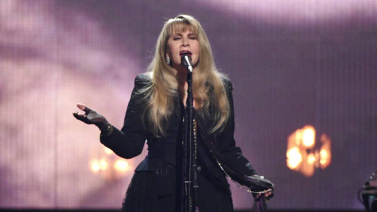 Stevie Nicks coming to Pittsburgh in September WPXI