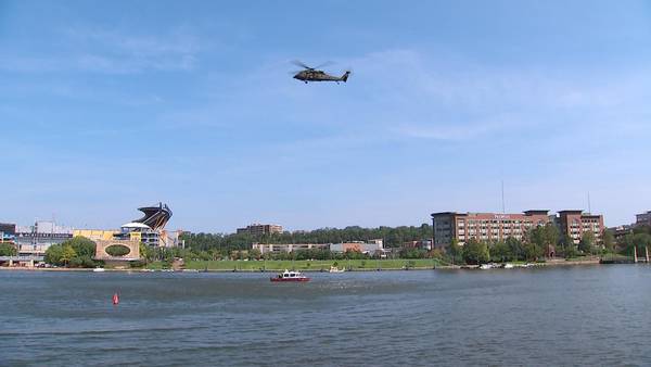 Black Hawk helicopters hover over Pittsburgh’s rivers for water rescue training