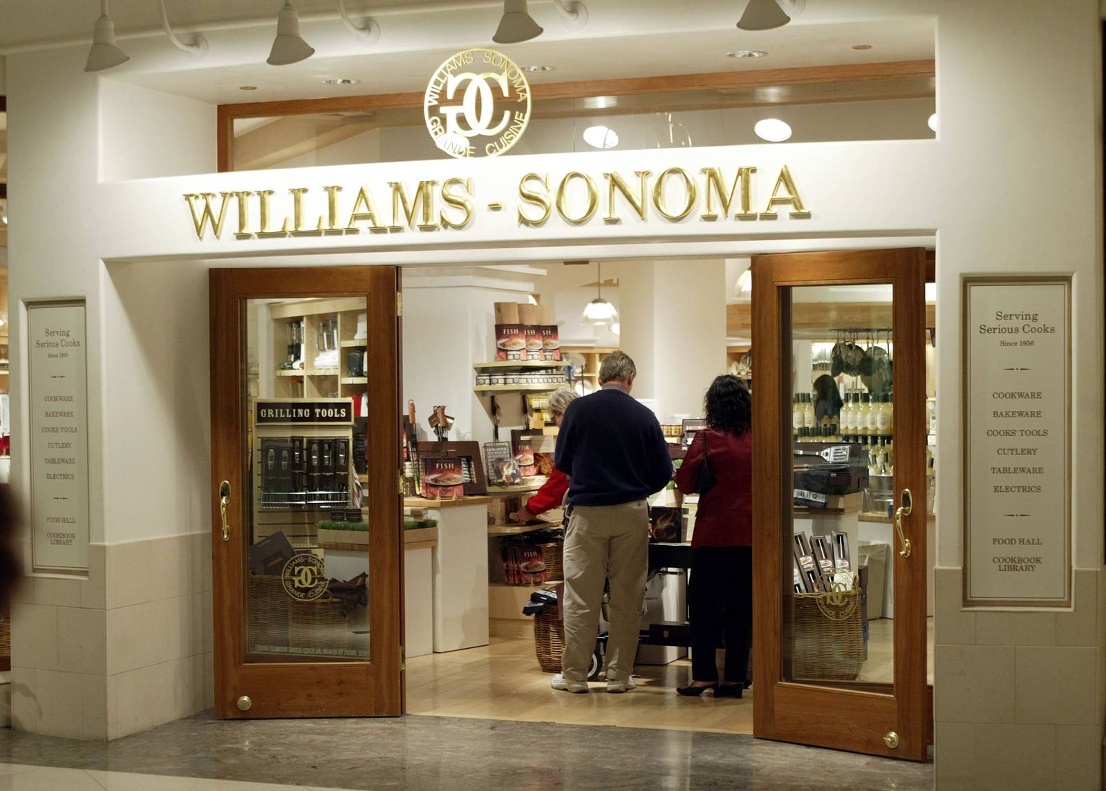 Williams Sonoma closing store on Walnut Street in Shadyside WPXI