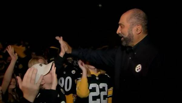 Pittsburghers remembering Franco Harris for community outreach efforts