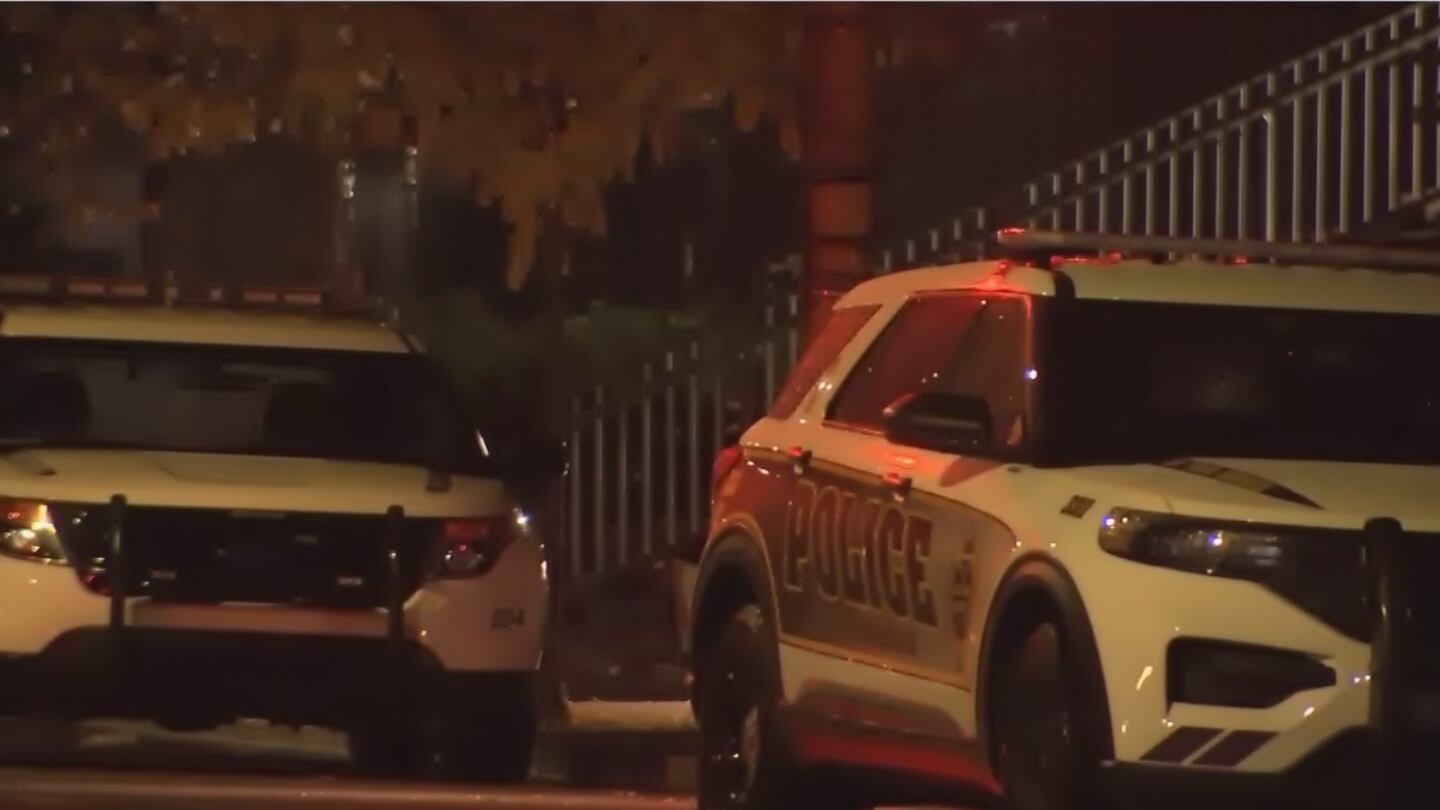 匹兹堡社区保龄球馆发生枪击事件，造成4人受伤