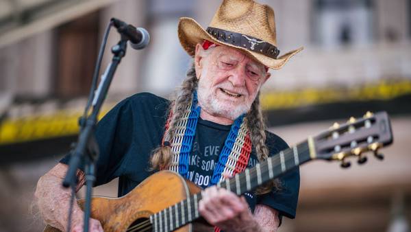 Willie Nelson, Bob Dylan, John Mellencamp bringing latest Outlaw tour to area