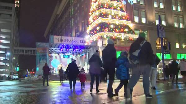 People pack downtown for ‘First Night’ celebration