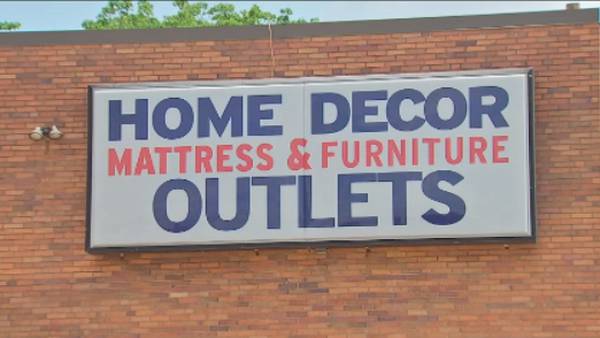 Furniture store closes without warning leaving customers frustrated