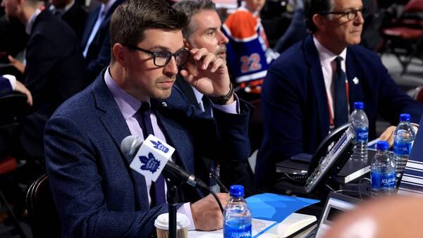 Dubas back in picture; Friedman says Penguins to seek interview
