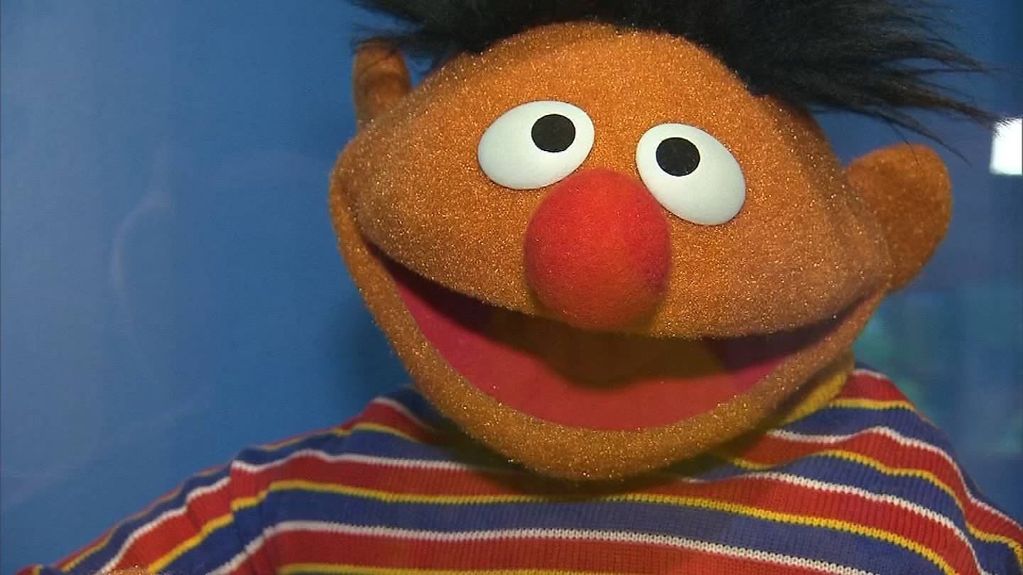 Are Bert And Ernie Gay Sesame Street Weighs In On Ex Writers Comments Wpxi 0828