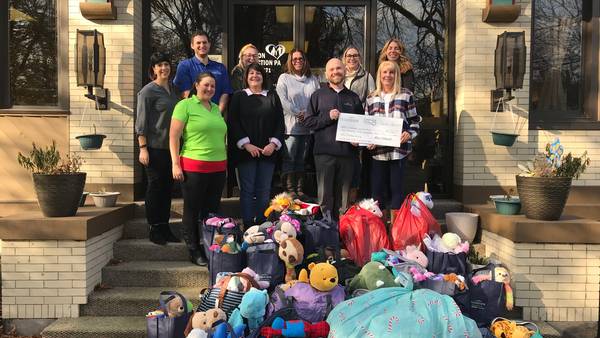 11 Cares sponsor Clearview Federal Credit Union holds annual season of giving 