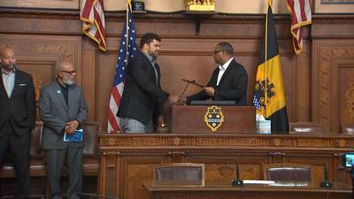 RAW: Mayor Gainey issues proclamation celebrating Cam Heyward as the Walter Payton Man of the Year