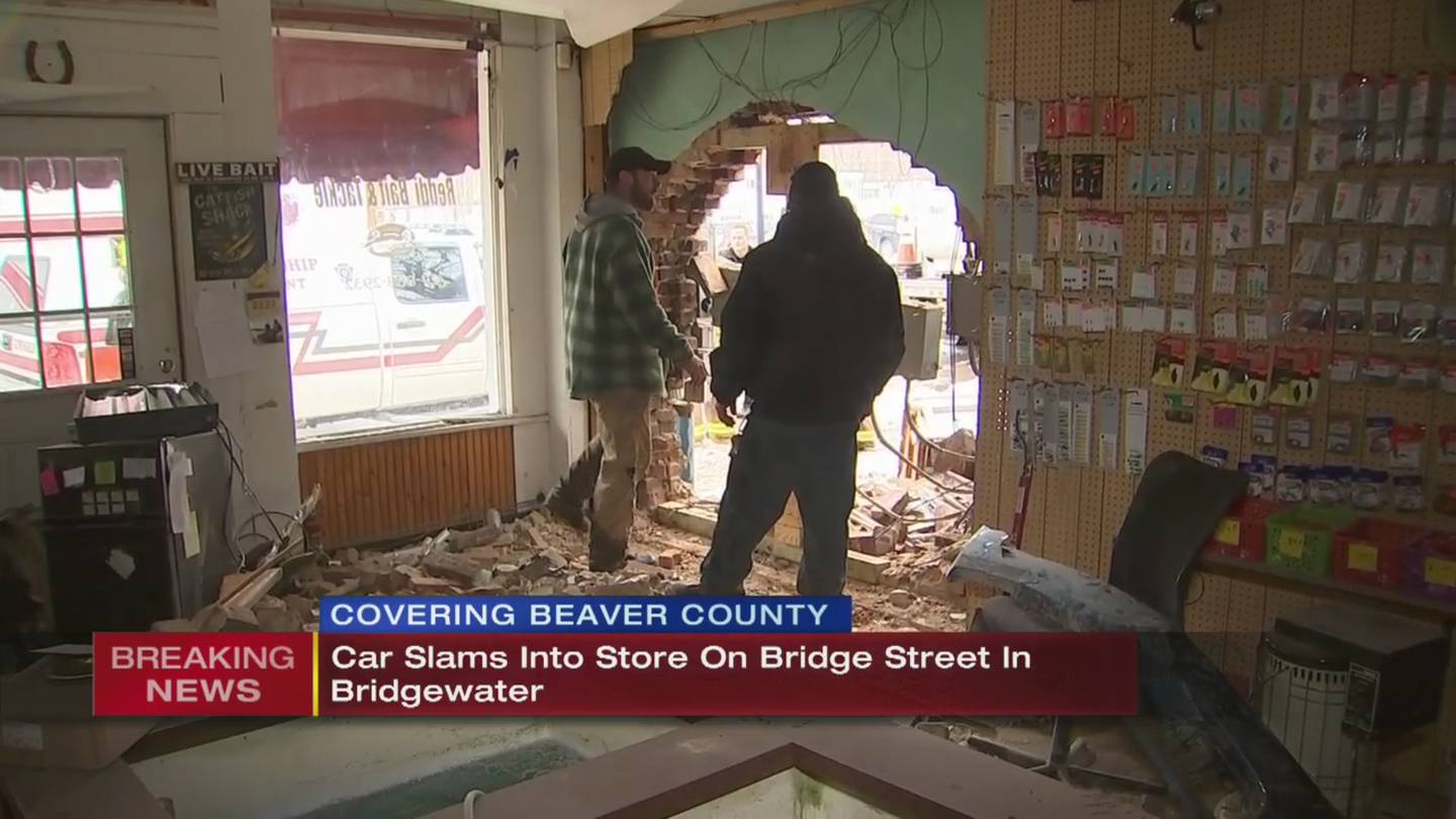 Car crashes into Beaver County building – WPXI